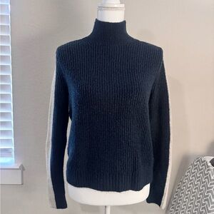 Abercrombie & Fitch Dark Blue and Cream Turtleneck Sweater